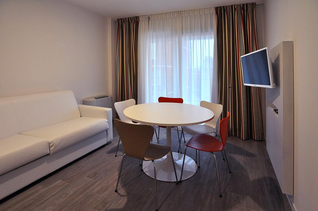 Bb Arcimboldi Aparthotel Milano